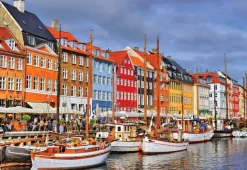 Cheatwell : World's Smallest - Copenhagen, Denmark (1000)