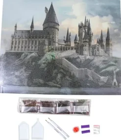 Craft Buddy : Framed Canvas Kit - Hogwarts Castle
