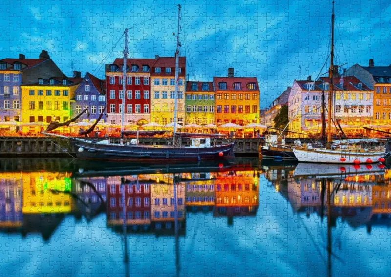 Enjoy : Copenhagen Old Harbor (1000)