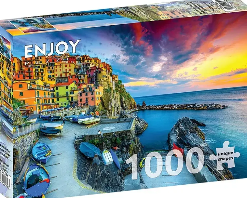 Enjoy : Manarola Harbor at Sunset, Cinque Terre, Italy (1000)