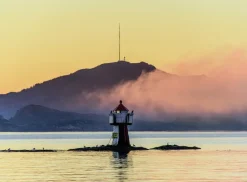 Ravensburger : Norway Gofarnes Lighthouse (500)