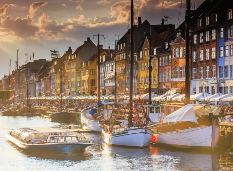 Ravensburger : Scandinavian Places - Sunset in Copenhagen (500)
